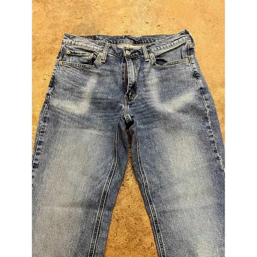 Levi's 541 Athletic Fit Jeans Mens 32x32 Blue Whiskering‎ Denim Cotton Taper Leg